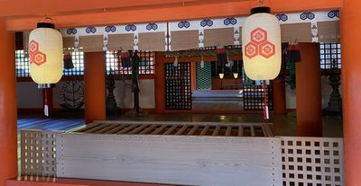 厳島神社の拝殿
